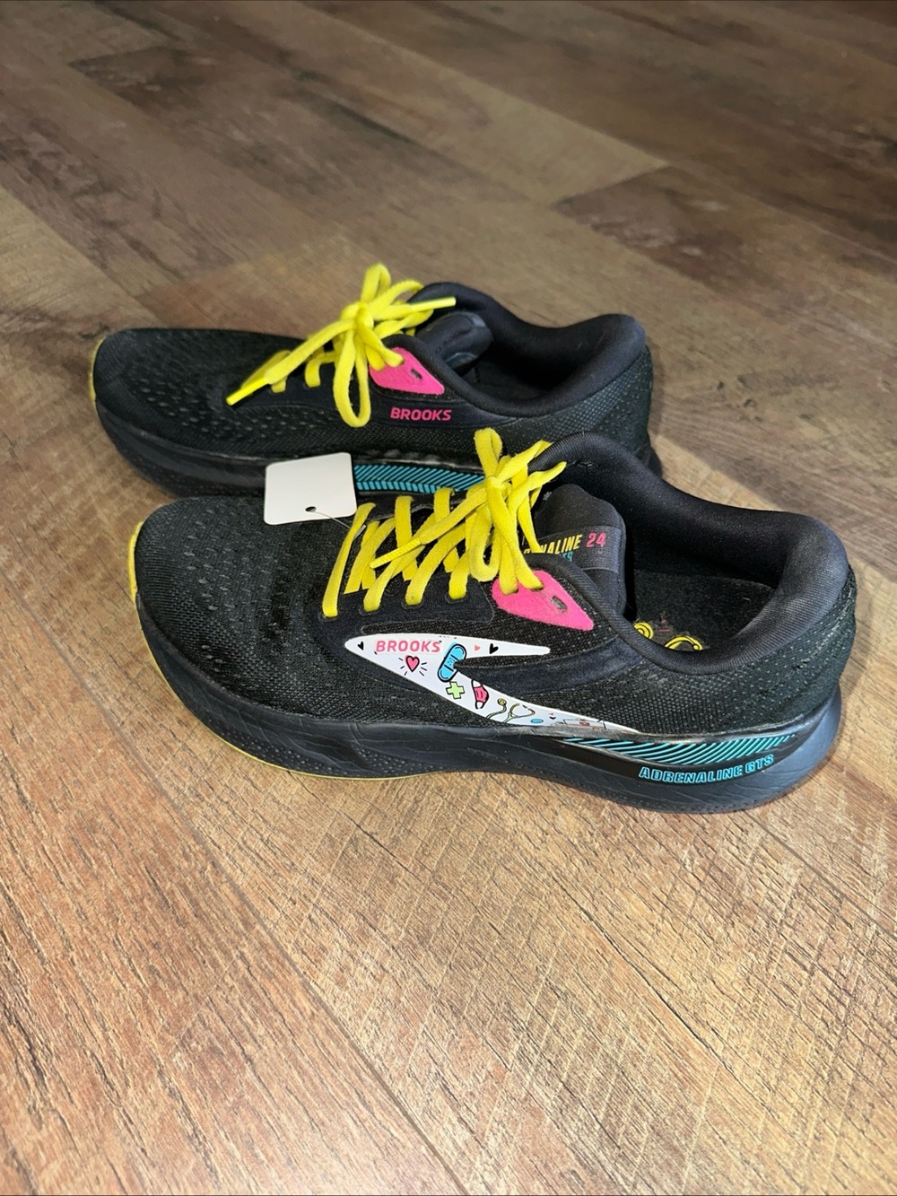Brooks Hero Adrenaline GTS 24